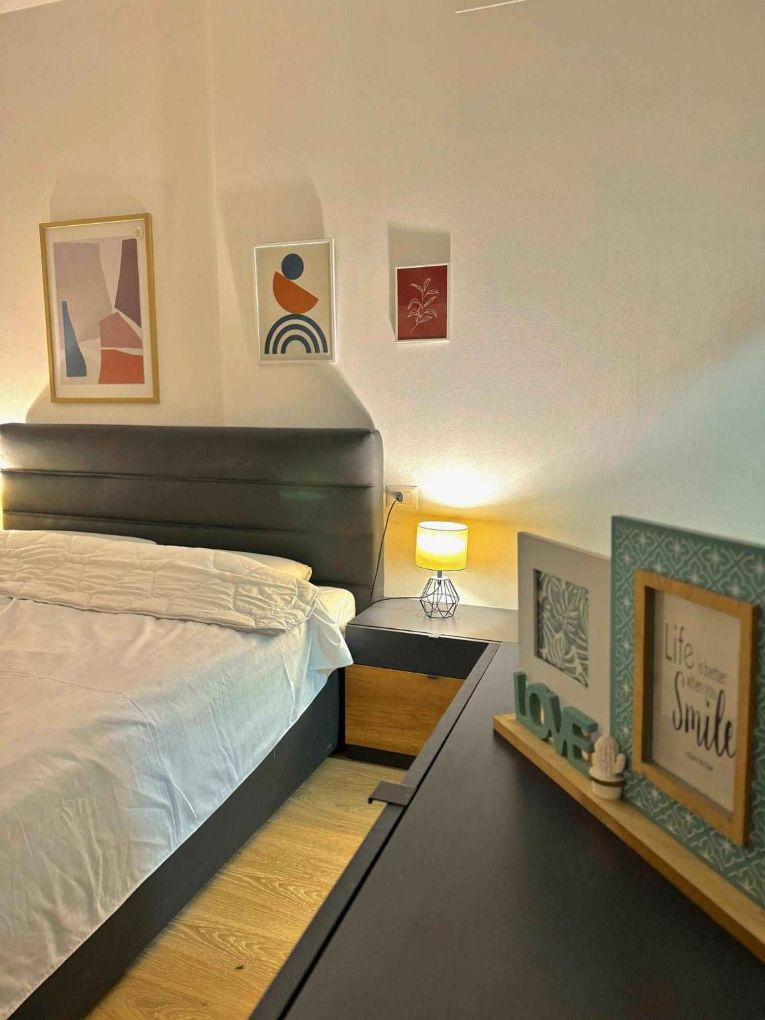 Sunset Apartment Tirana Bagian luar foto